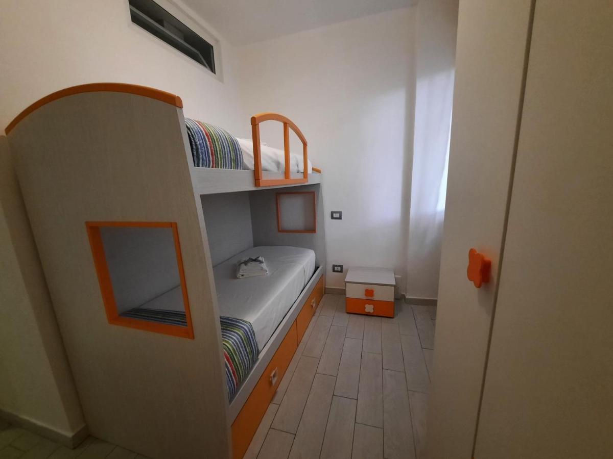 Casa Vacanze Mary Карара Екстериор снимка