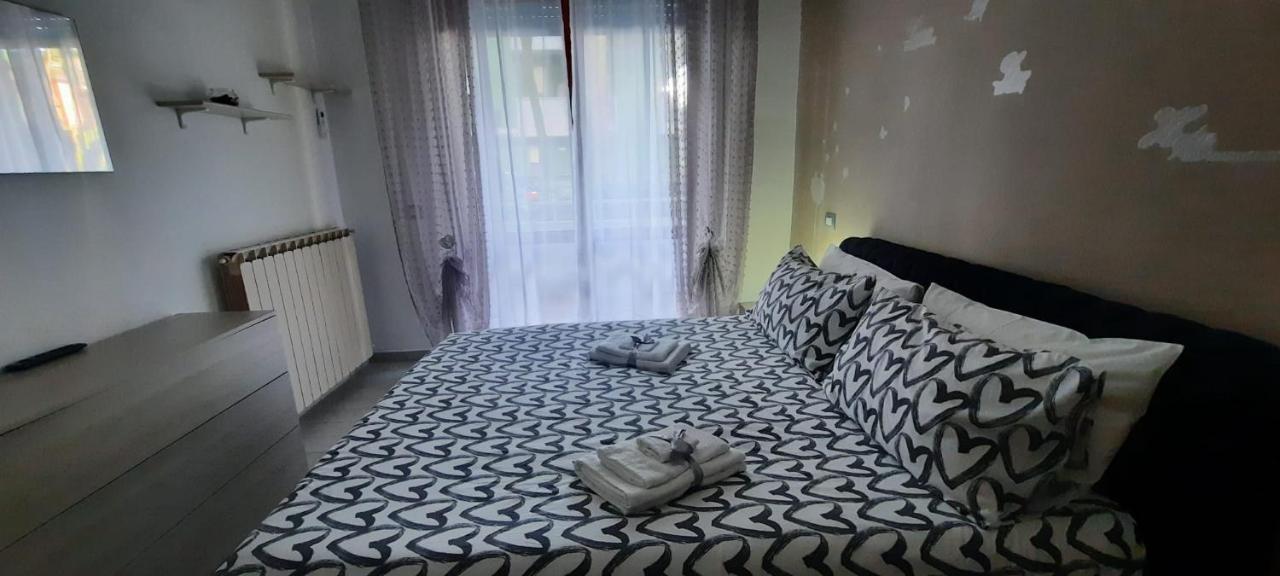 Casa Vacanze Mary Карара Екстериор снимка